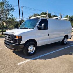 2010 Ford E-150