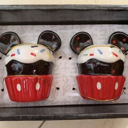 Mickey Mouse Cupcake Salt And Pepper Shaker