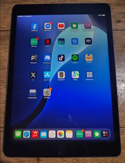 Ipad 7th generation 32gb Cellular