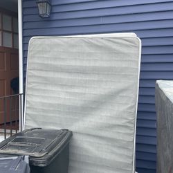 Free Mattress 2 Box Spring 