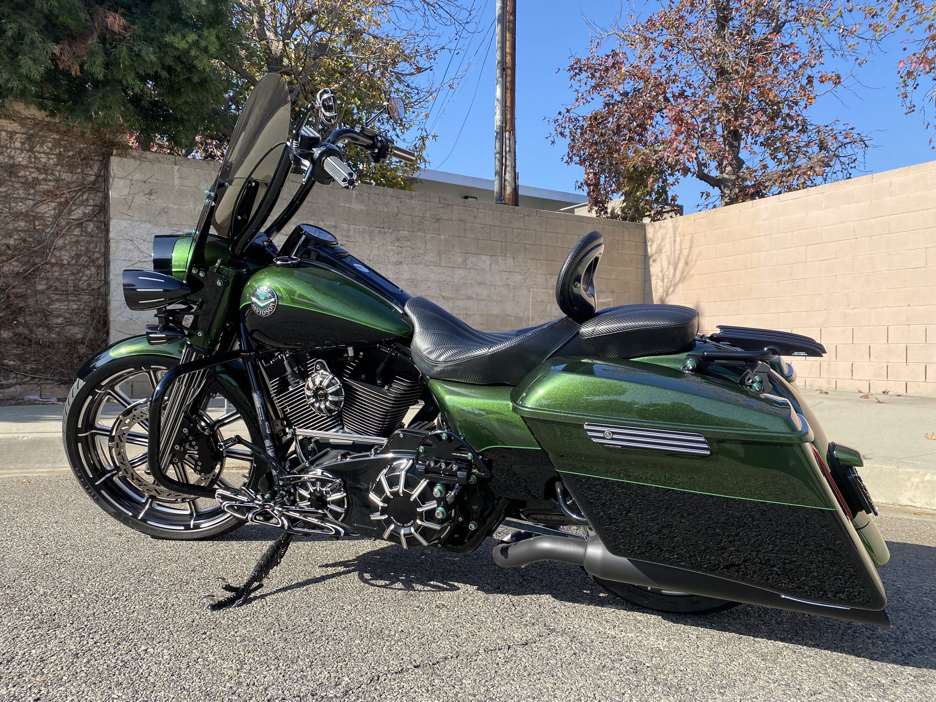 2014 Harley Davidson Road King CVO