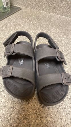 Boys size 9