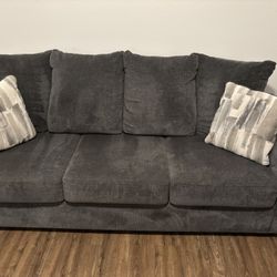 Sofa & Love Seat 