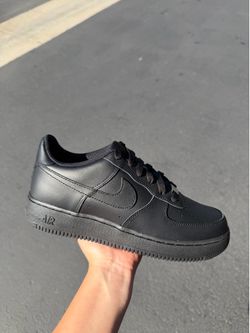 Nike Air Force 1 Black