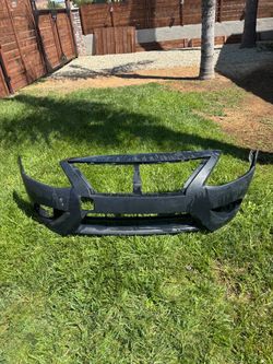 Nissan Versa bumper