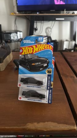 2 Hot Wheels Brian O’Conner’s Black Nissan Skyline GT-R (BNR32) Fast And Furious