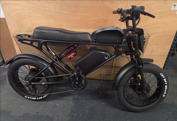 SR22 Max electric bike. Dual Motors and Dual Batteries ebike