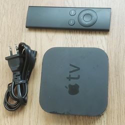 Apple TV A1427 Box with Remote