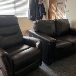 Couch And Recliner Set