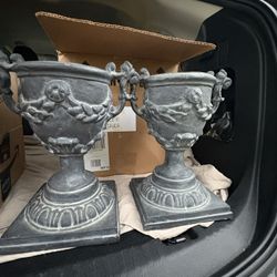 Handled Pedestal Base Planter 