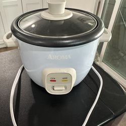 Aroma 3 Cup Rice Cooker 