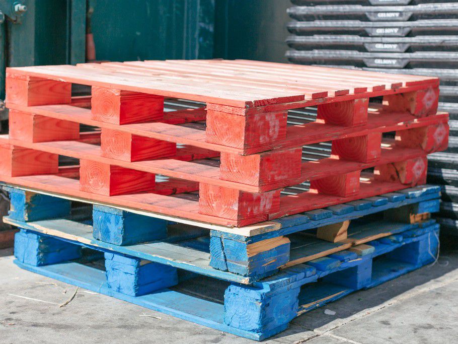 Wood Pallets 48"x48, 1000pc Available