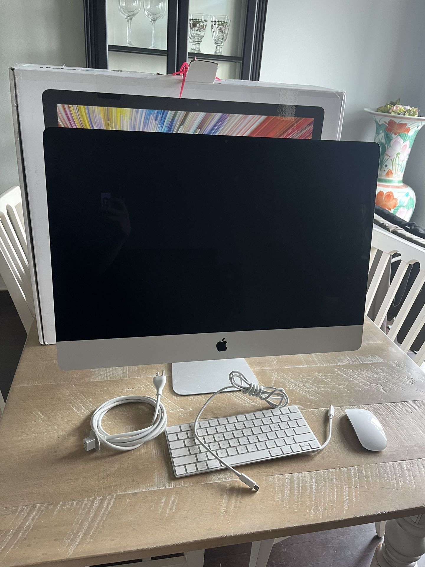 Apple iMac A1419 27" 5K Retina 16GB 1TB HD 3.2GHz Late 2015