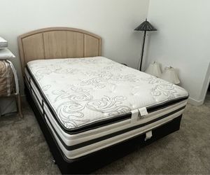 Bedroom Set - Queen