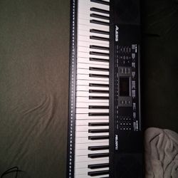 Keyboard Piano