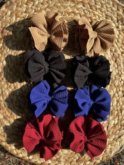Bows!