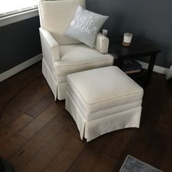 Ethan Allen Comfy Rocker Chair And Ottoman