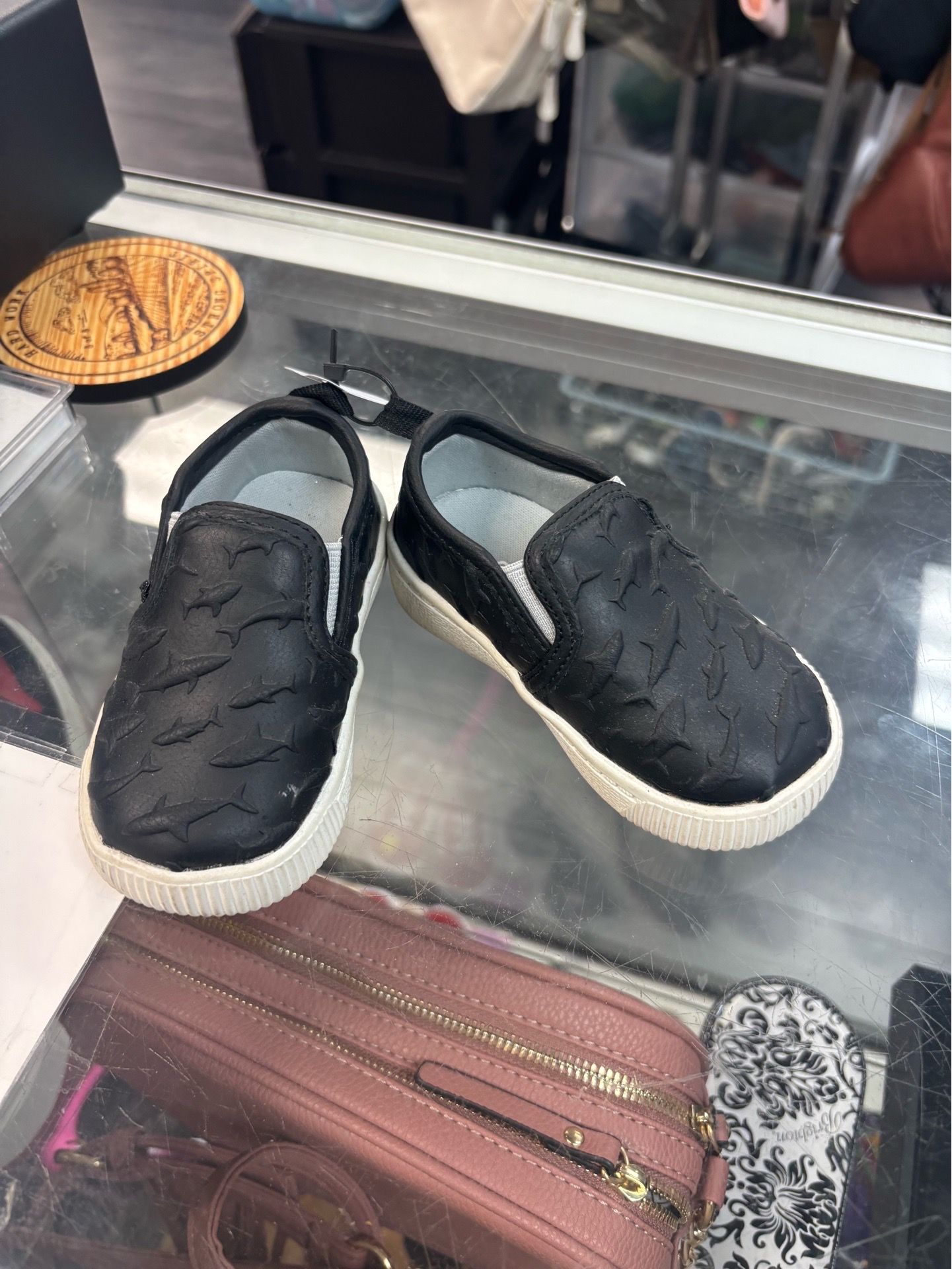 Boys shoes