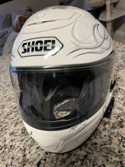Used Women’s Small Shoei Helmet Thumbnail
