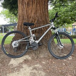 Iron Horse Maverick 4.5 Mountain Bike