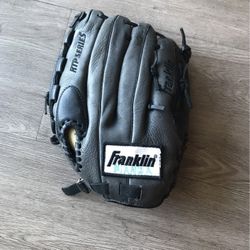 Baseball Mitt