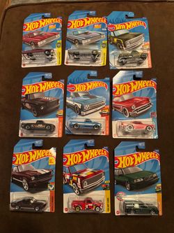 Hot Wheels Die-Cast Cars Lot of 9