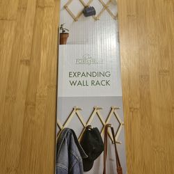 Wooden Hanging Rack (New)
