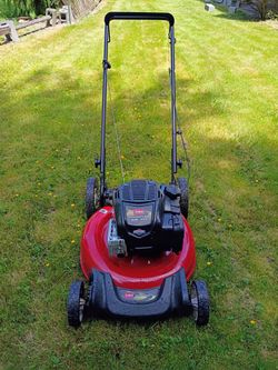 GREAT Running Toro Recycler Push Mower