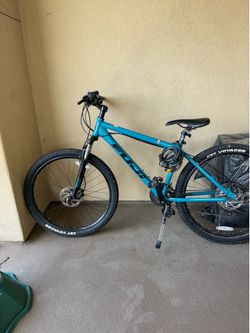 Fuji Adventure Mountain Bike
