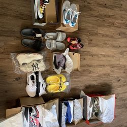 Nikes/convers/dr Martens/velous/crocs