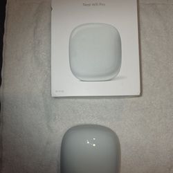 Google Nest WIFI 6E Pro