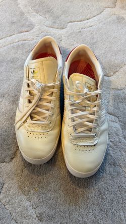 Adidas Puig  Cream/Red Mens size 13 used worn 2x No box
