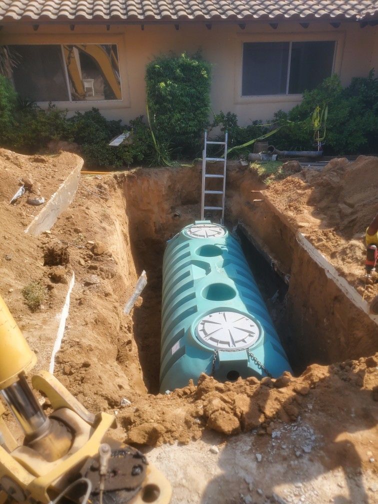 Septic Tanks And Leachnline