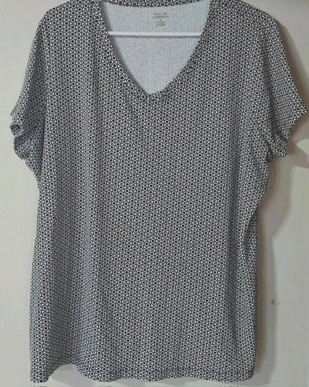 2X Woman's Falls Creek Short Sleeve Top