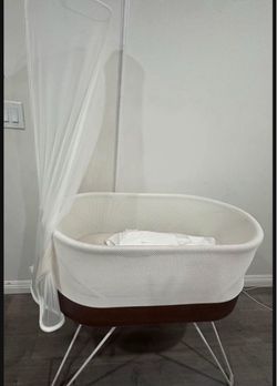 Snoo Basinet