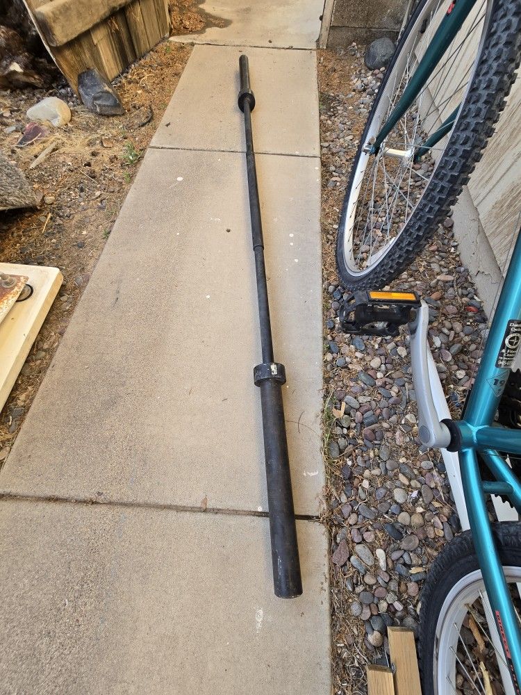 45 Pound Olympic Bar