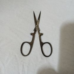 Geneva Embroidery Scissors