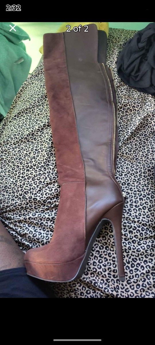 LIKE NEW stilletto Boots