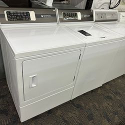Speed Queen Set Washer And Dryer Electric Digital 