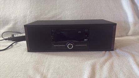 Compact MP3 CD Stereo System with Speaker