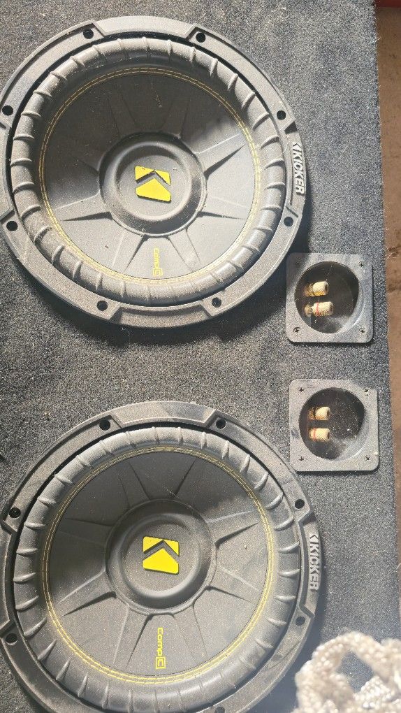 Kicker Comp Speakers Rarely Used!