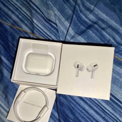 Air Pod Pro Brand New 50$pick Up Only 