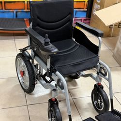 FOLDING ELECTRIC WHEELCHAIR FOR ADULTS DUAL MOTOR (500W)SPEED 6MPH-Range 20miles  Electric wheelchairs for adults, dual-motor all-terrain folding elec