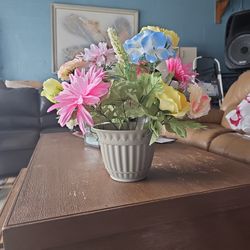 Artificial  Potted Flowers 
