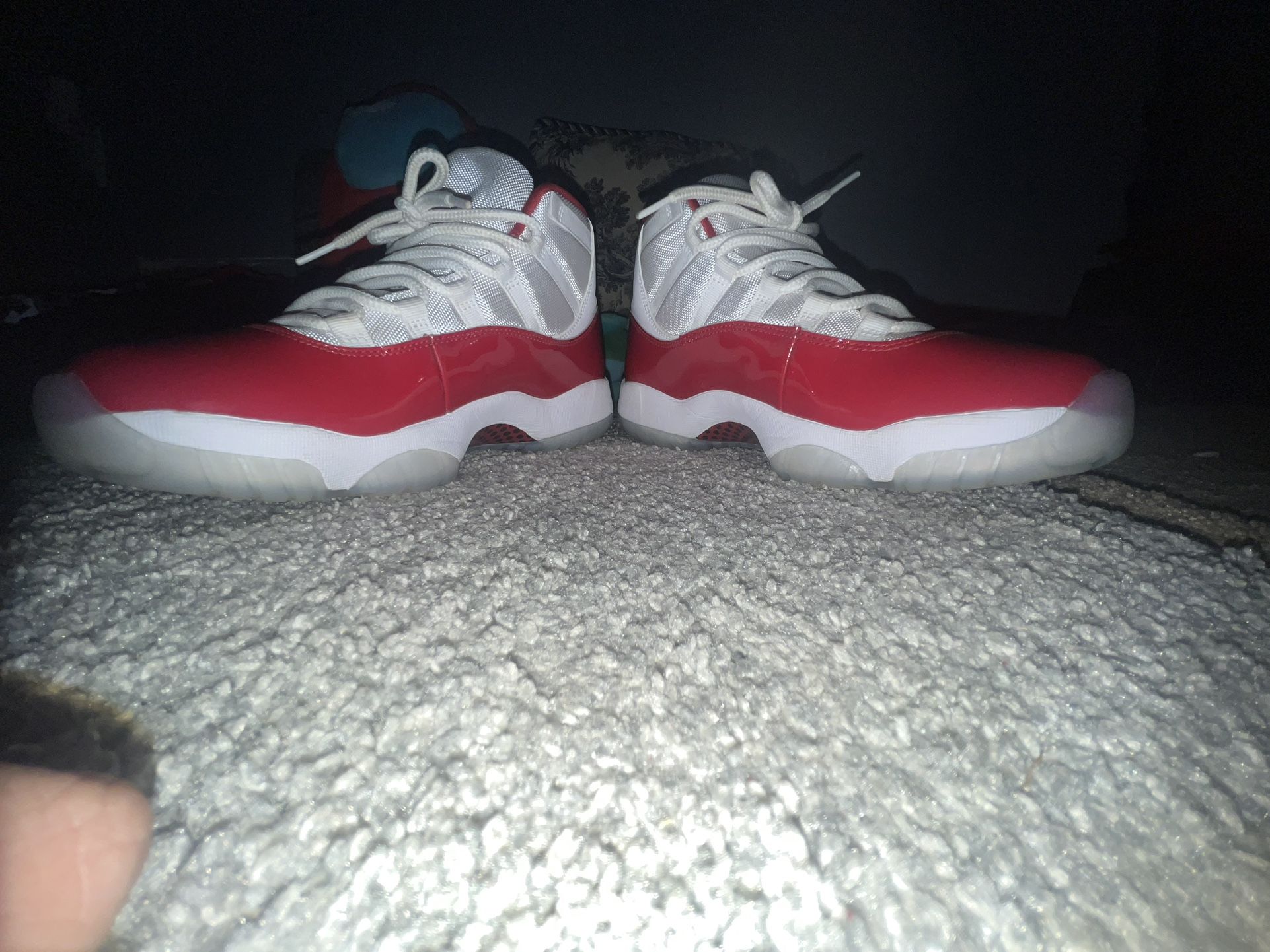 Jordan 11 Cherry SZ 9.5
