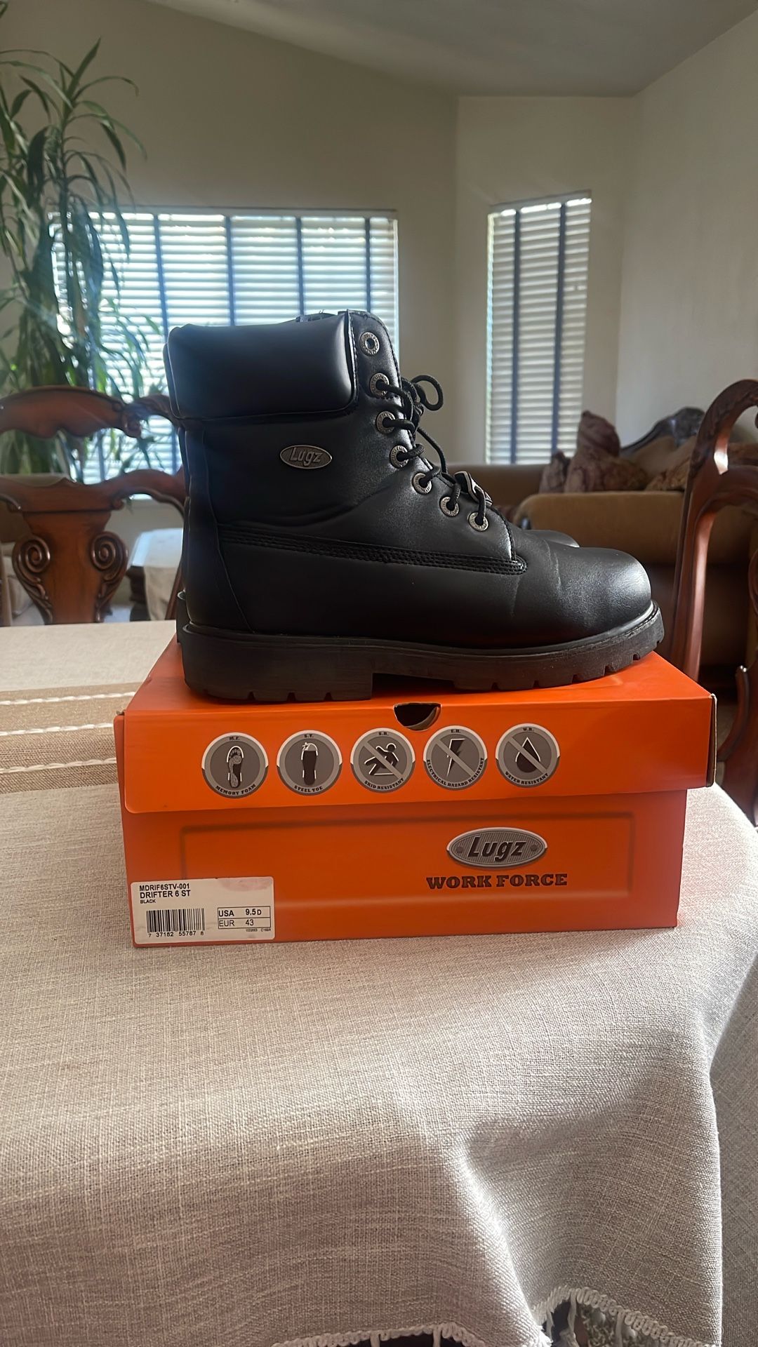 Lugz Boots