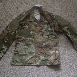 OCP Medium Regular Jacket Tops Q:3