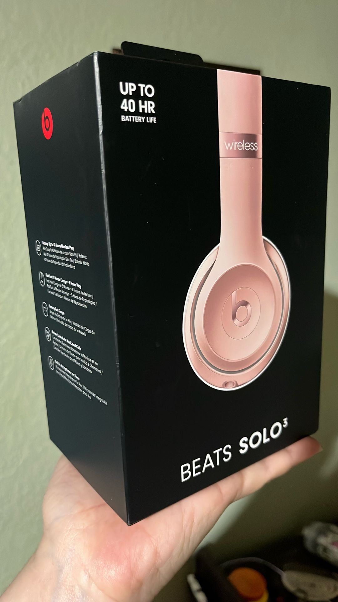 Beats Solo3 Wireless On-Ear Headphones in Rose Gold