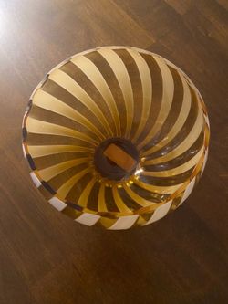 Elegant Hand Blown Glass. Bowl