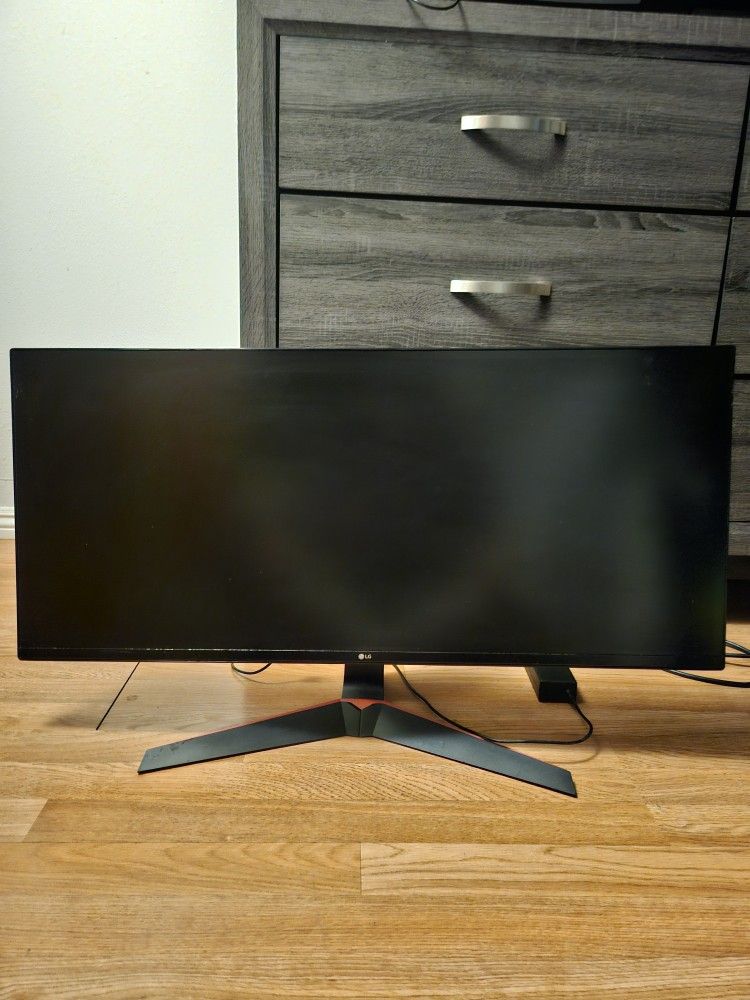 LG 34UM69G-B 34" 21:9 UltraWide Full HD IPS Gaming Monitor